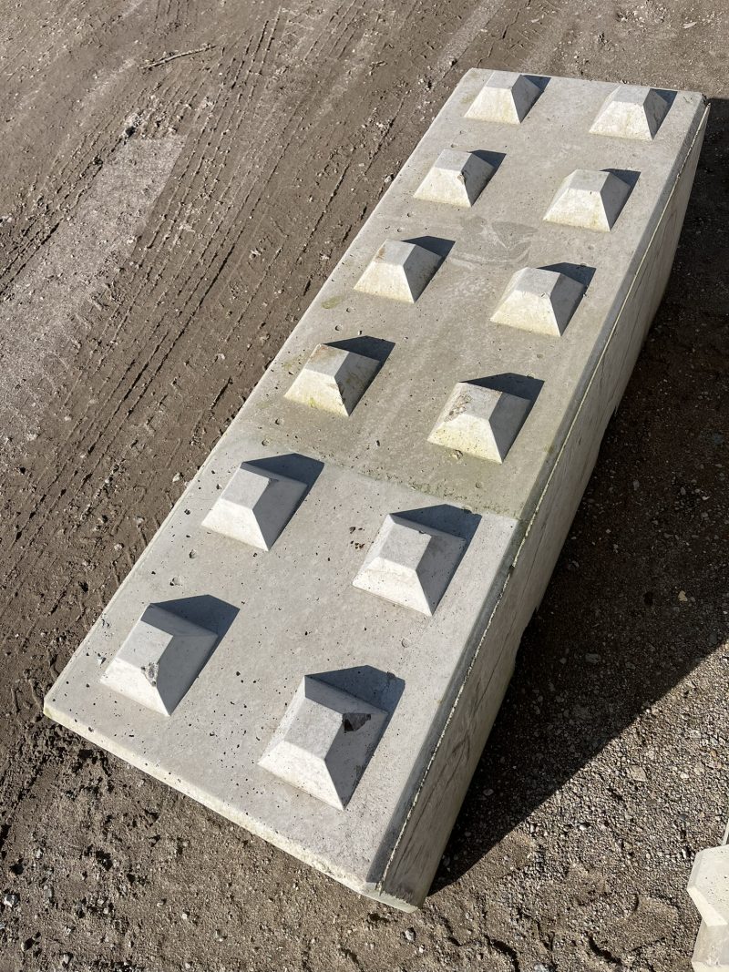 Betonblockstein 180 x 60 x 60 cm – Bild 3